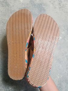 Stylish Tan Flat Sandals with Floral Print