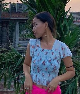 Blue floral top