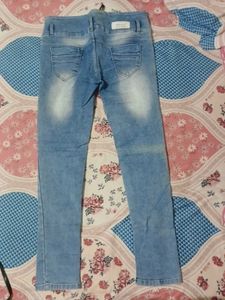 Blue Wash High-Waist Jeans