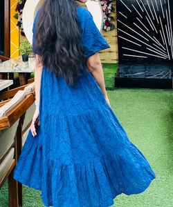 Elegant Blue Tiered Midi Dress