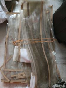 Transparent AC parda