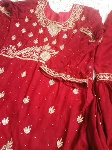Exquisite Embroidered Kurta Set