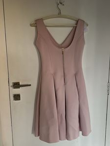 Elegant Pink V-Neck Sleeveless Dress