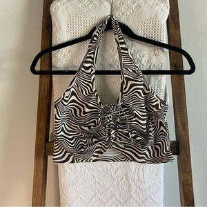 H&amp;M Trendy Zebra Print Tie-Front Crop Top