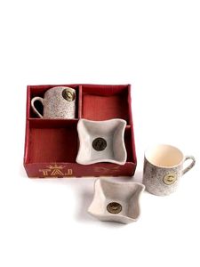 Timeless ceramic gift