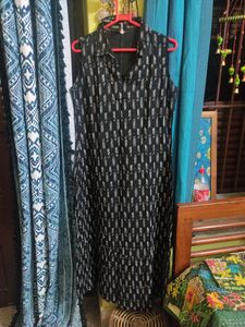 Black Sleeveless Ikkat Dress (Brand Aayna)