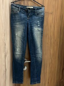 Zara Blue Distressed Skinny Jeans