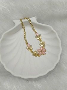 Charming Floral Bracelet