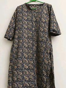 Stylish Paisley Print Kurta