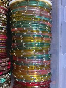 Beautiful all set glass bangles combo