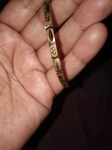 Single  Kada