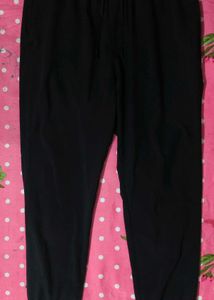 Max Comfortable Black Joggers
