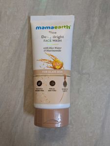 Mamaearth Rice Dewy Bright Face Wash