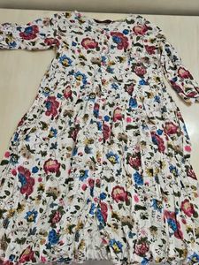 Bundle of 6 girls tshirts: Cute Unicorn &amp; Floral O