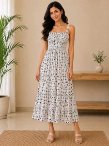 Floral Smocked Midi Dress 🤍