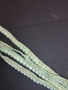 Green Lace 50 Inches