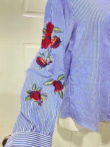 combo of blue n green shirt