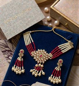 Elegant Red and White Pearl Necklace Set