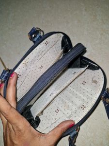 Stylish Navy hand bag