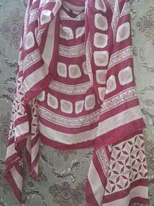 Chic Maroon and White Printed Scarf