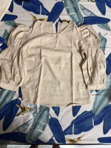 Zinc Puff Sleeve Top