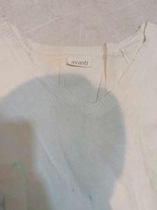 Cream V-Neck Long Sleeve Top