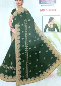 Beautiful Hot Red Saaree ❤️🔥.                                 Beautifully Embroidery Saree Full Work On Saree. Perfect For Wedding Functions Beautiful Red Colour
