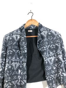 Grey Sequence Overcoat(Women’s)