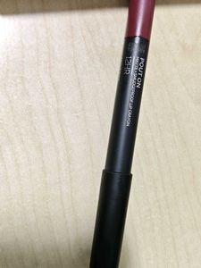 Staze Matte Lipstick