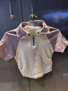 comfortable and chic Block Quarter Zip Crop Top