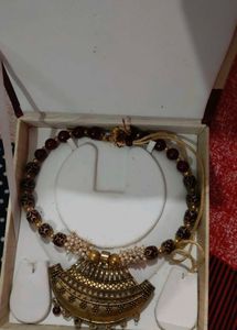 ✨ Elegant Traditional Beaded Necklace | Ethnic Par