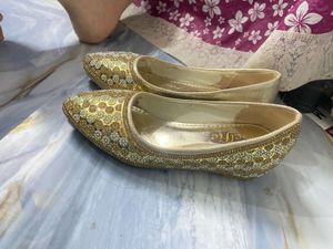 Stylish Heeled Shoes
