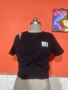 Stylish Black Twist Front Crop Top