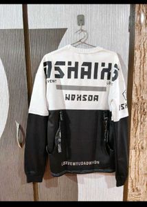 Oversized Graphic Sweatshirt