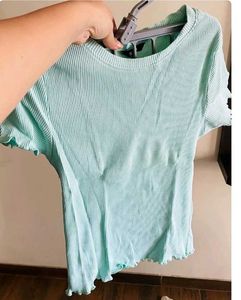 women's top