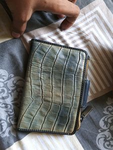 This Is Pure Leather Purse For Women