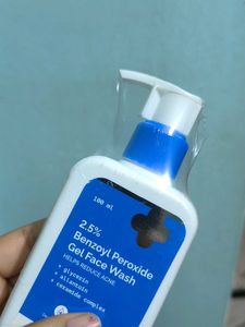 derma co benzoyl peroxide facewash