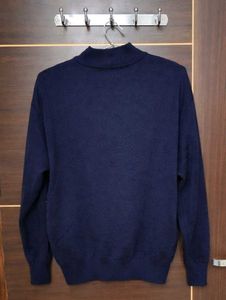 Stylish Patterned Knit Sweater