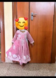 Elegant Pink Embroidered Kurta