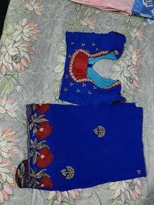 saree for women with blouse size 34