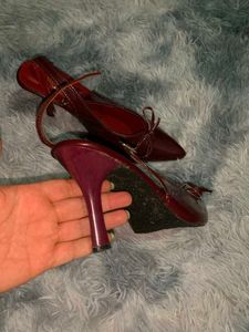 cherry red heals