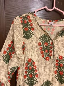 Cream Kurta with Red Floral Print