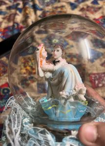 Vintage Couple Snow Globe