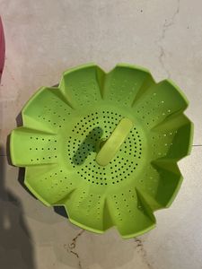 silicone strainer and poly set colander