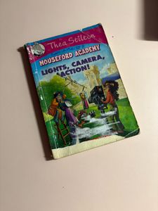 Thea Stilton Mouseford Academy Book
