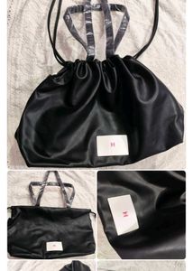 NARS Cosmetic  + Caroline Herrera Tote ba