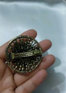 AD Hair Clip