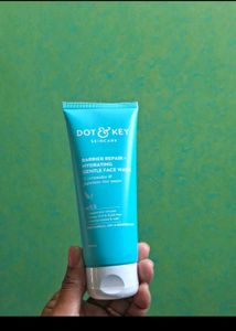Dot And Key Pack Of 6 Face Wash
