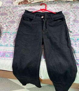 chic dark black jeans
