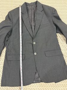 Men’s Premium Grey Checkered Blazer